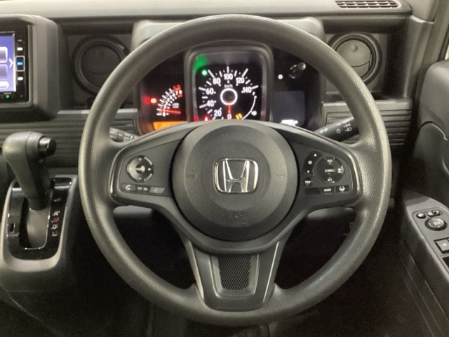 Honda N-VAN 12
