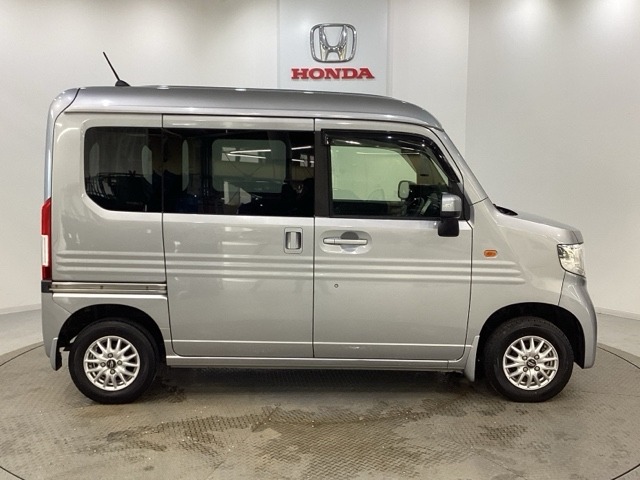 Honda N-VAN 4