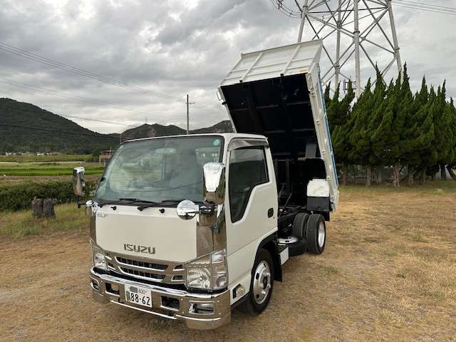 Isuzu Elf 11