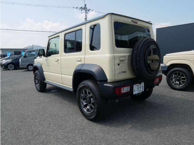Suzuki Jimny Nomade 3
