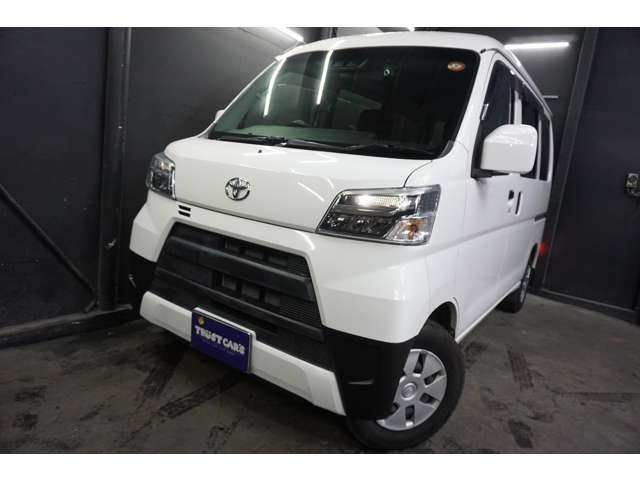 Toyota Pixis Van 11