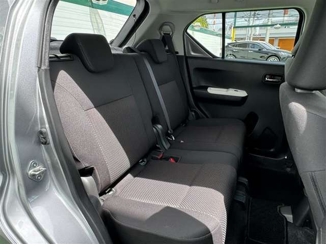 Suzuki Ignis 12