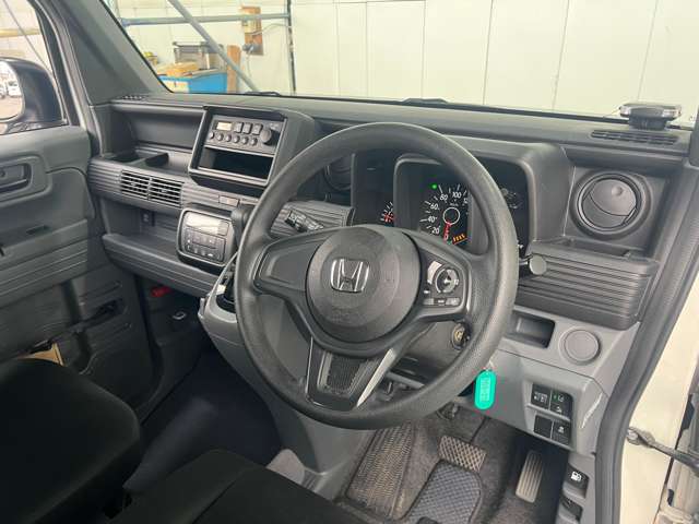 Honda N-VAN 12
