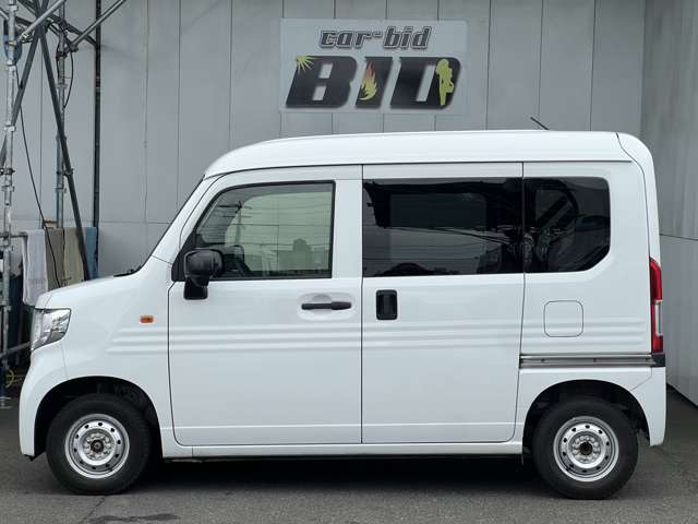 Honda N-VAN 11