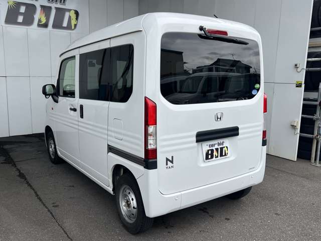 Honda N-VAN 10