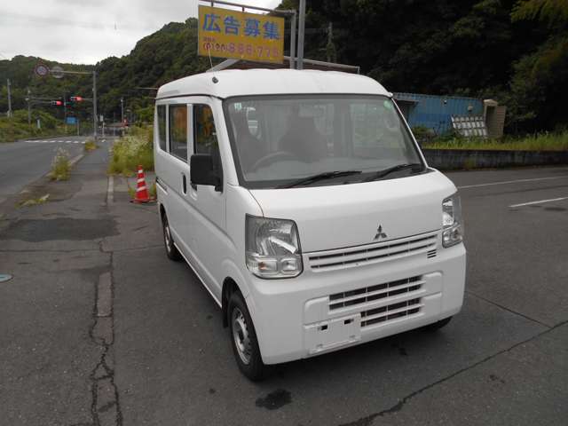 Mitsubishi Minicab Van 3
