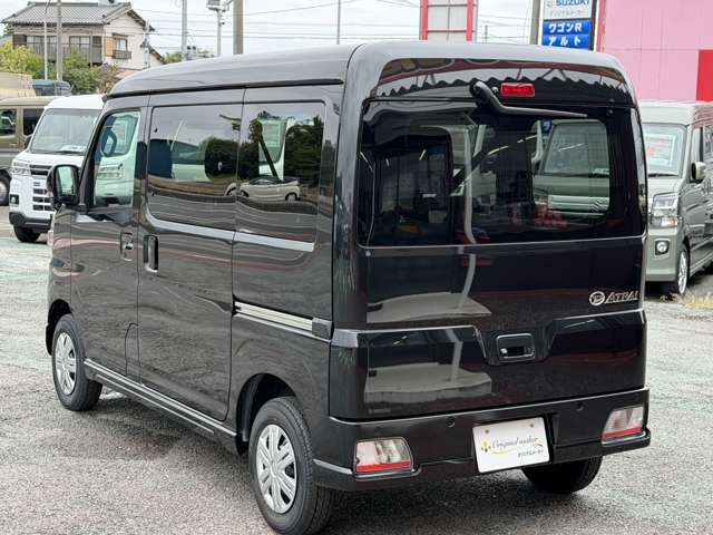 Daihatsu Atrai 8