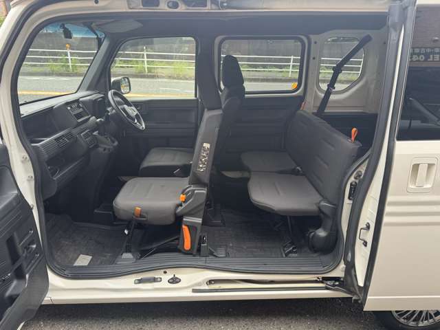 Honda N-VAN 12