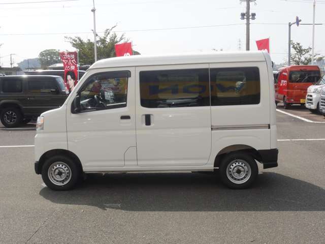 Daihatsu Hijet Cargo 10