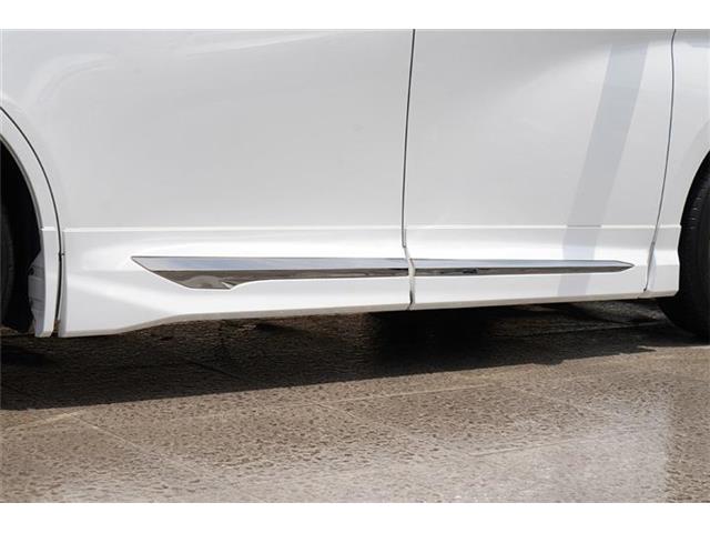 Toyota Vellfire 8