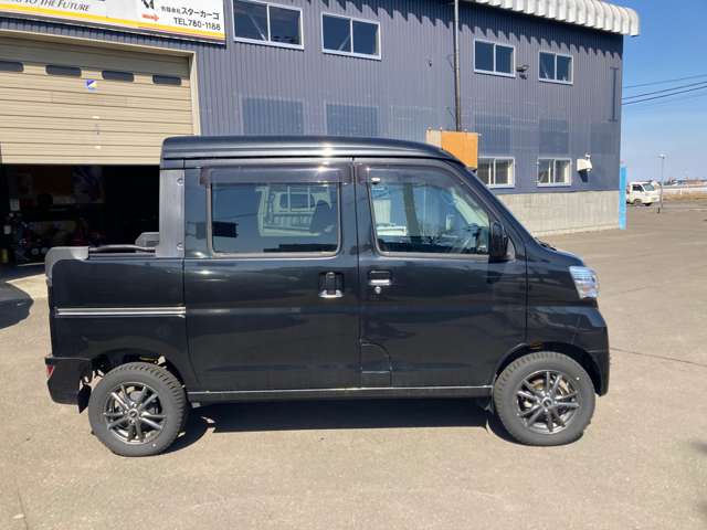 Daihatsu Hijet Deck Van 4