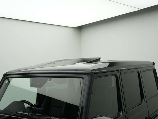Mercedes-Benz G-Class 7