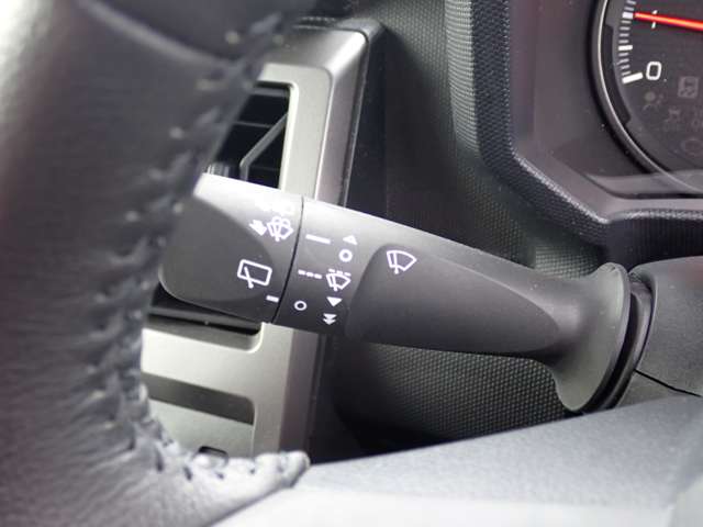 Daihatsu Taft 11