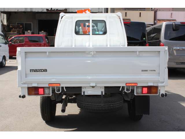 Mazda Bongo Truck 5