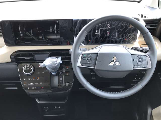 Mitsubishi Delica Mini 11