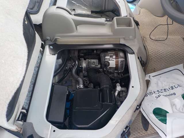 Nissan NV100 Clipper 6