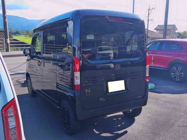 Honda N-VAN 4