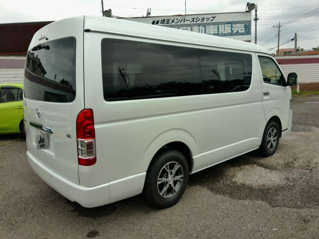 Toyota Hiace 3