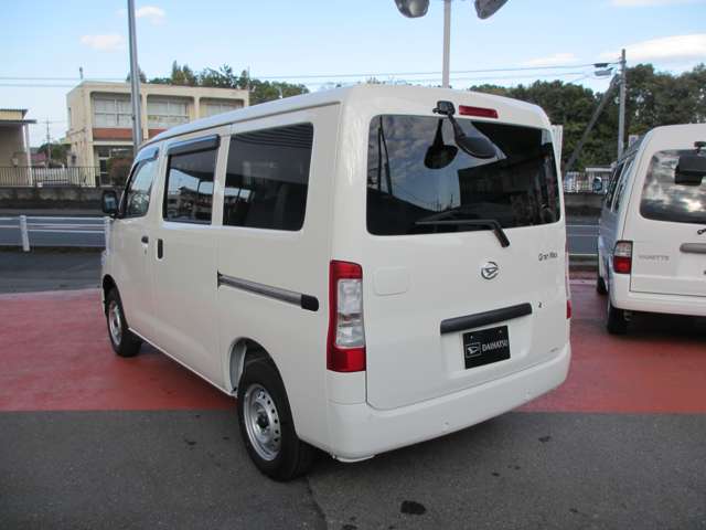 Daihatsu グランマックスカーゴ 10