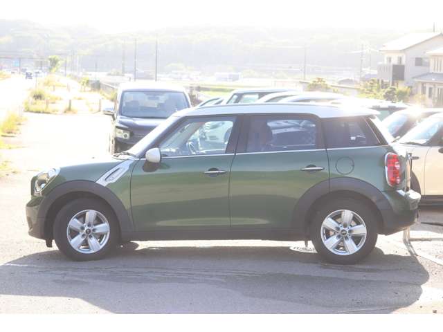 MINI Crossover 7