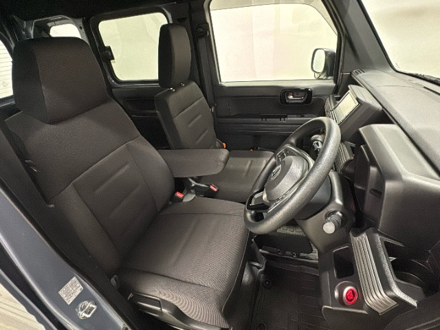 Honda N-VAN 11