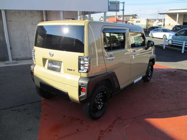 Daihatsu Taft 7