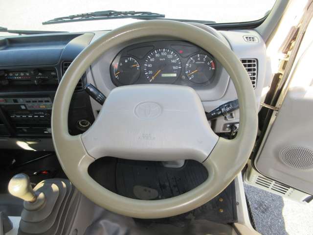 Toyota Toyoace 11