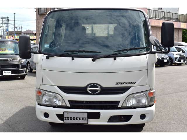Hino Dutro 10