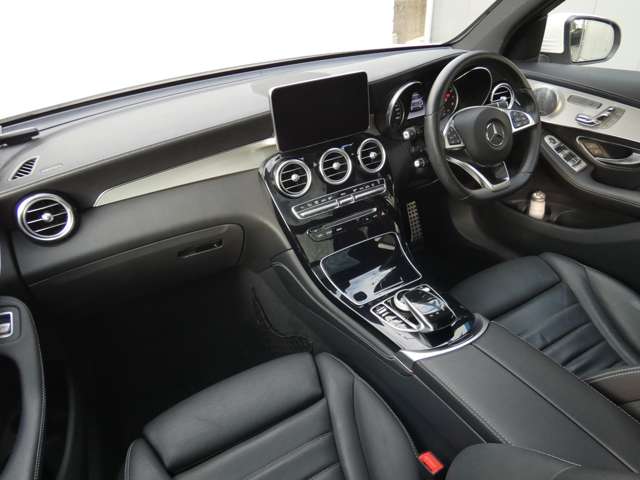 Mercedes-Benz GLC 7