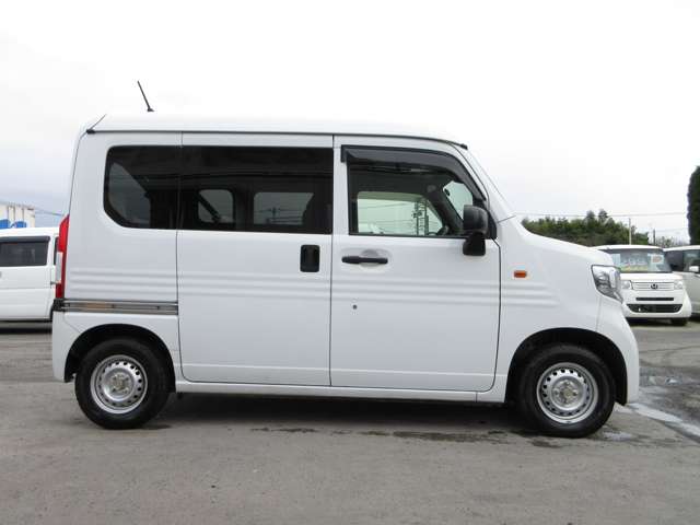 Honda N-VAN 9
