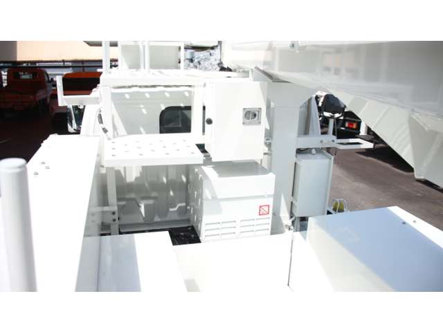 Toyota Toyoace 11