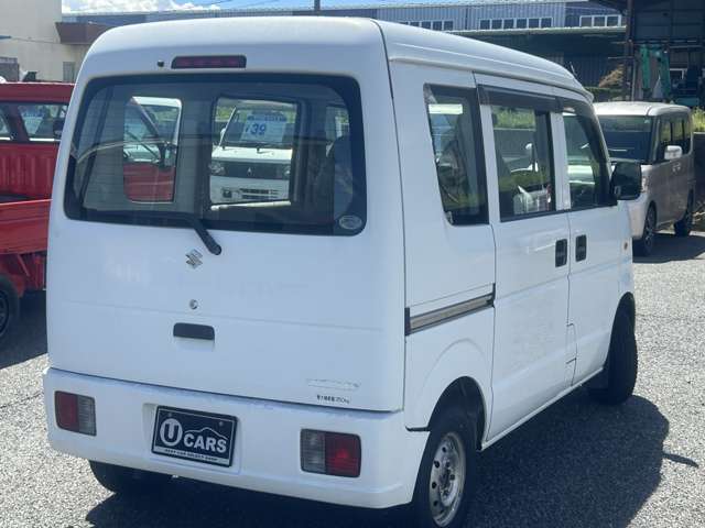 Suzuki Every 8