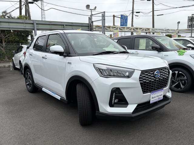 Daihatsu Rocky 8