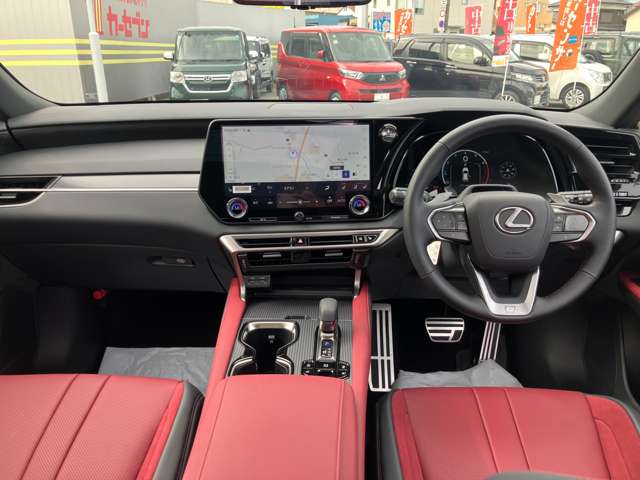 Lexus RX 11