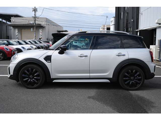 MINI Crossover 12