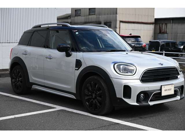 MINI Crossover 7