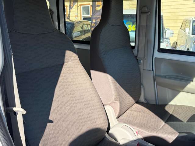 Nissan NV100 Clipper 12