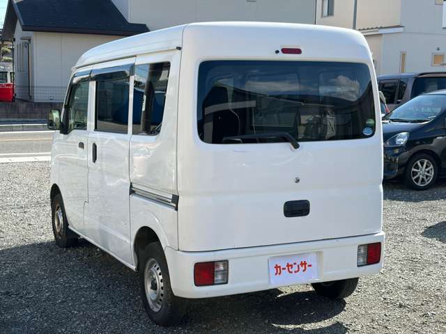 Nissan NV100 Clipper 9