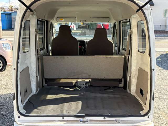 Nissan NV100 Clipper 10