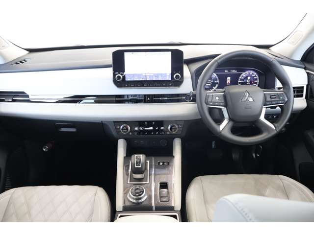 Mitsubishi Outlander 5