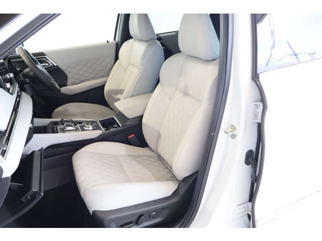Mitsubishi Outlander 6