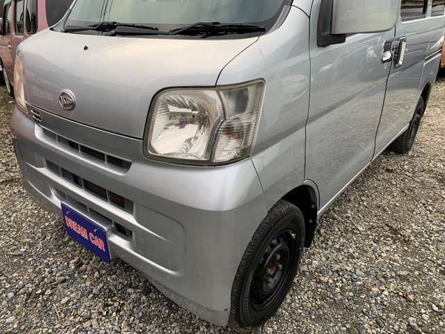 Daihatsu Hijet Cargo 5