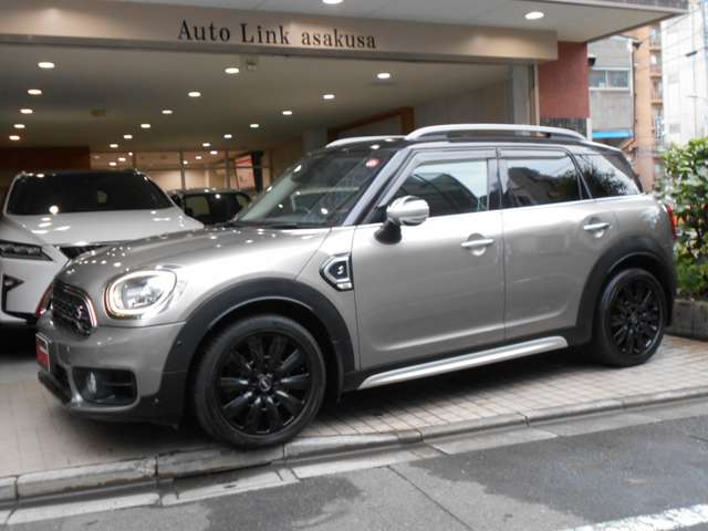 MINI Crossover 2
