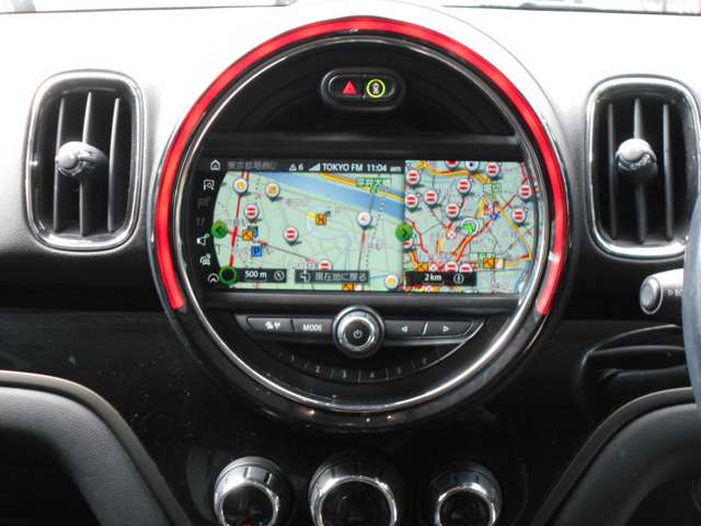 MINI Crossover 9