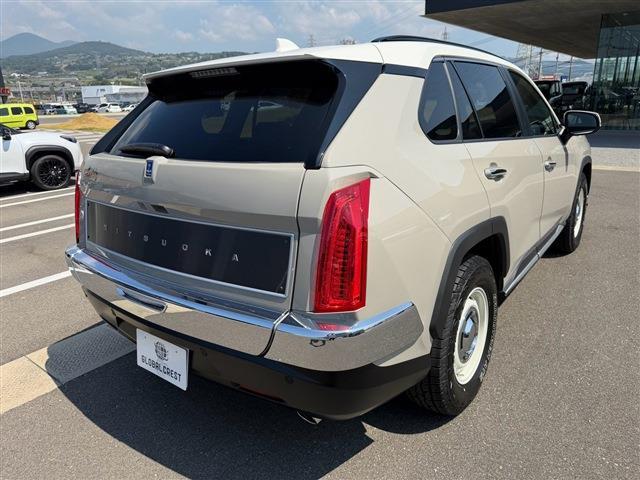 Mitsuoka バディ 7