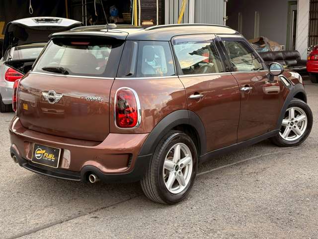 MINI Crossover 4