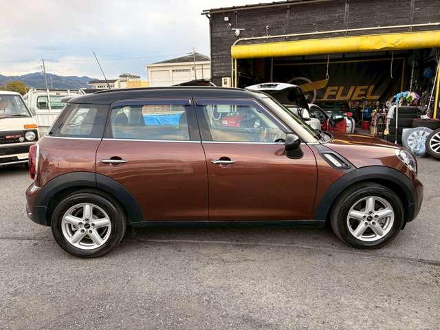 MINI Crossover 5