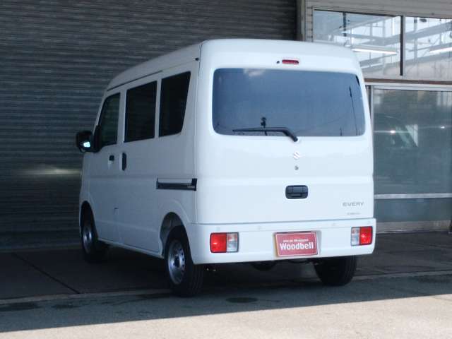 Suzuki Every 9