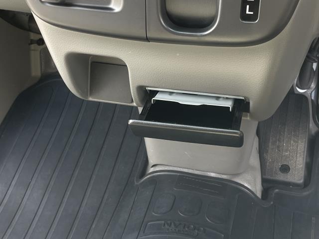 Nissan NV100 Clipper 12