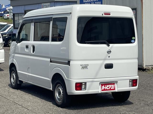 Nissan NV100 Clipper 4